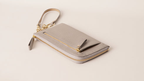 シュリンク ストラップ付長財布