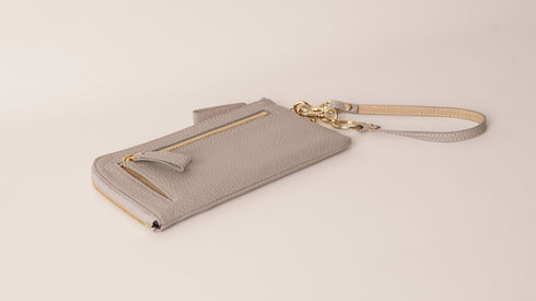 シュリンク ストラップ付長財布