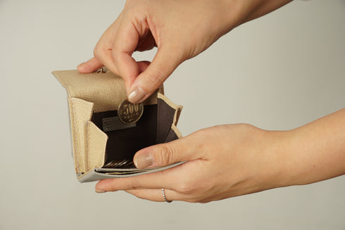 シュリンク 二つ折れミニ財布