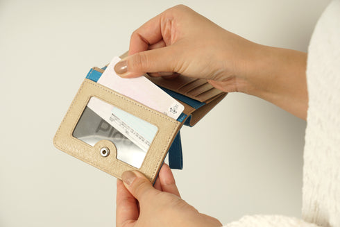 シュリンク パス窓付ミニ財布