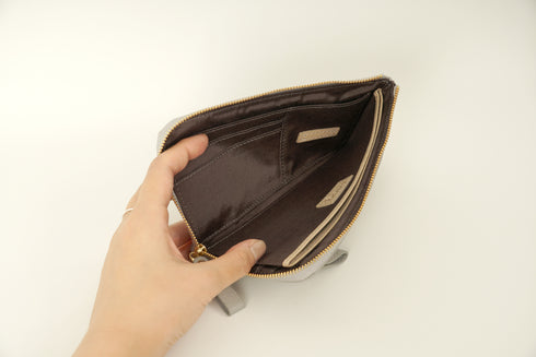 シュリンク ストラップ付長財布