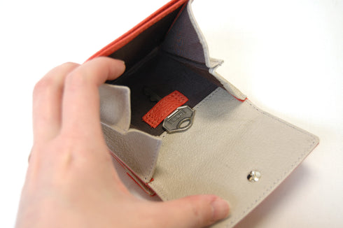 シュリンク 二つ折れミニ財布