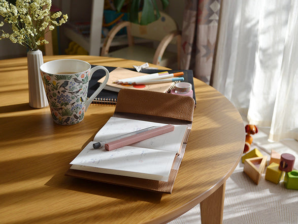 季節と心をめぐらせる　ペンケース付きA6ノートカバー（ユーザーボイス）